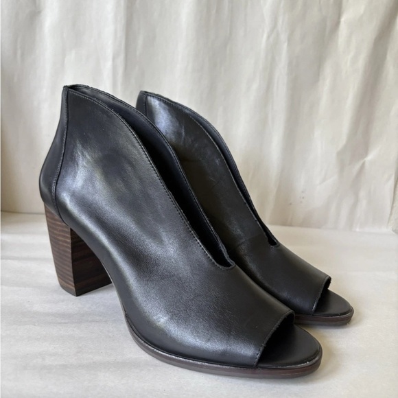 Lucky Brand Black Peep-Toe Heels - Picture 3 of 9